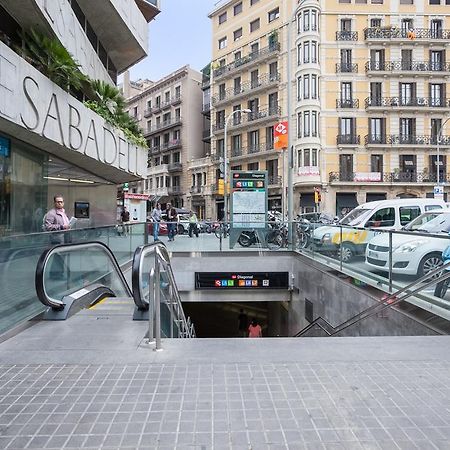 Lumine Suites Barcelona Hostal Exterior foto